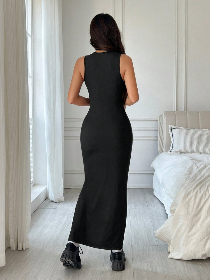 Black Sleeveless Front Bow Dress