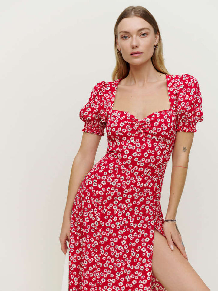 Red Sweetheart Neckline Printed Puff Sleeves Dress