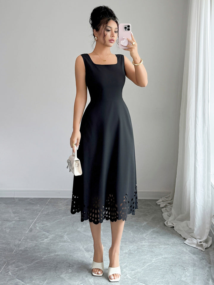 Black Shoulder Strap Fitted Dress