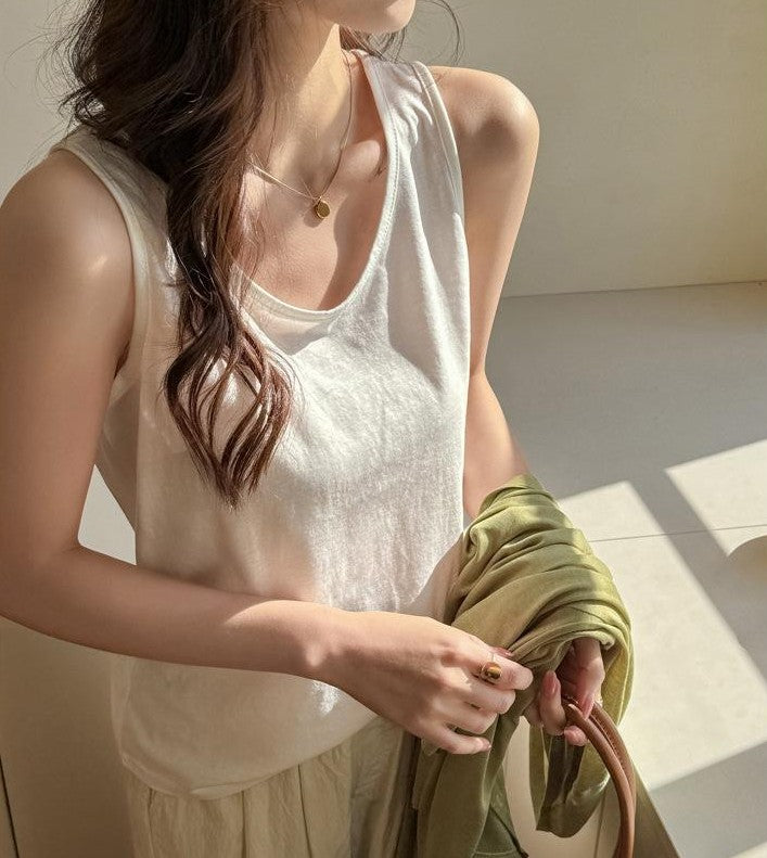 White Relaxed Fit Sleeveless Tank Top