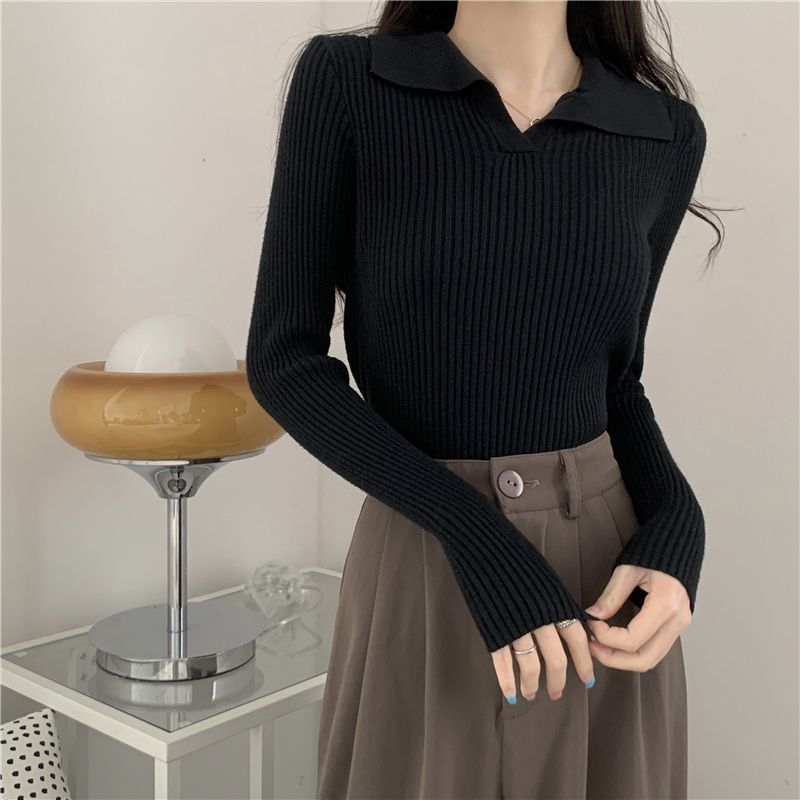 Black Full Sleeve Collared Fitted Top