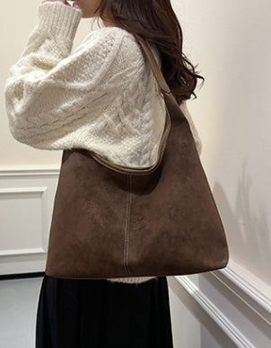 Brown Smooth Crescent Zip-Up Hobo