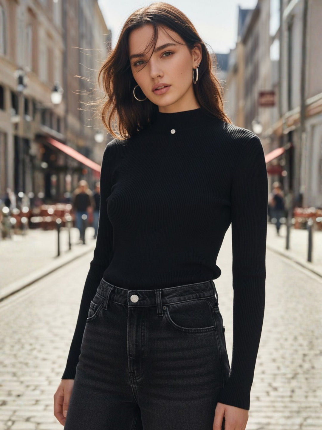 Black Full Sleeve Mock Neck Fitted Top