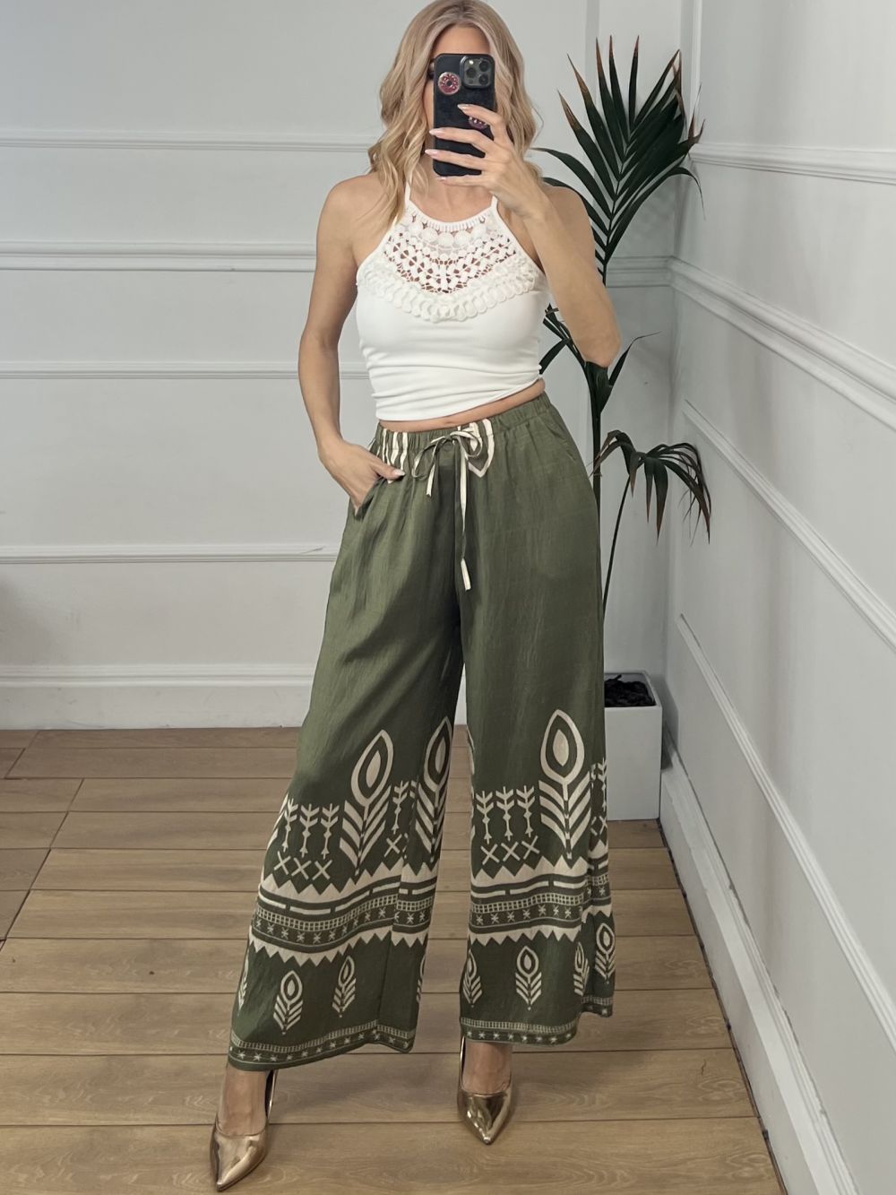 Olive Placement Printed Pants