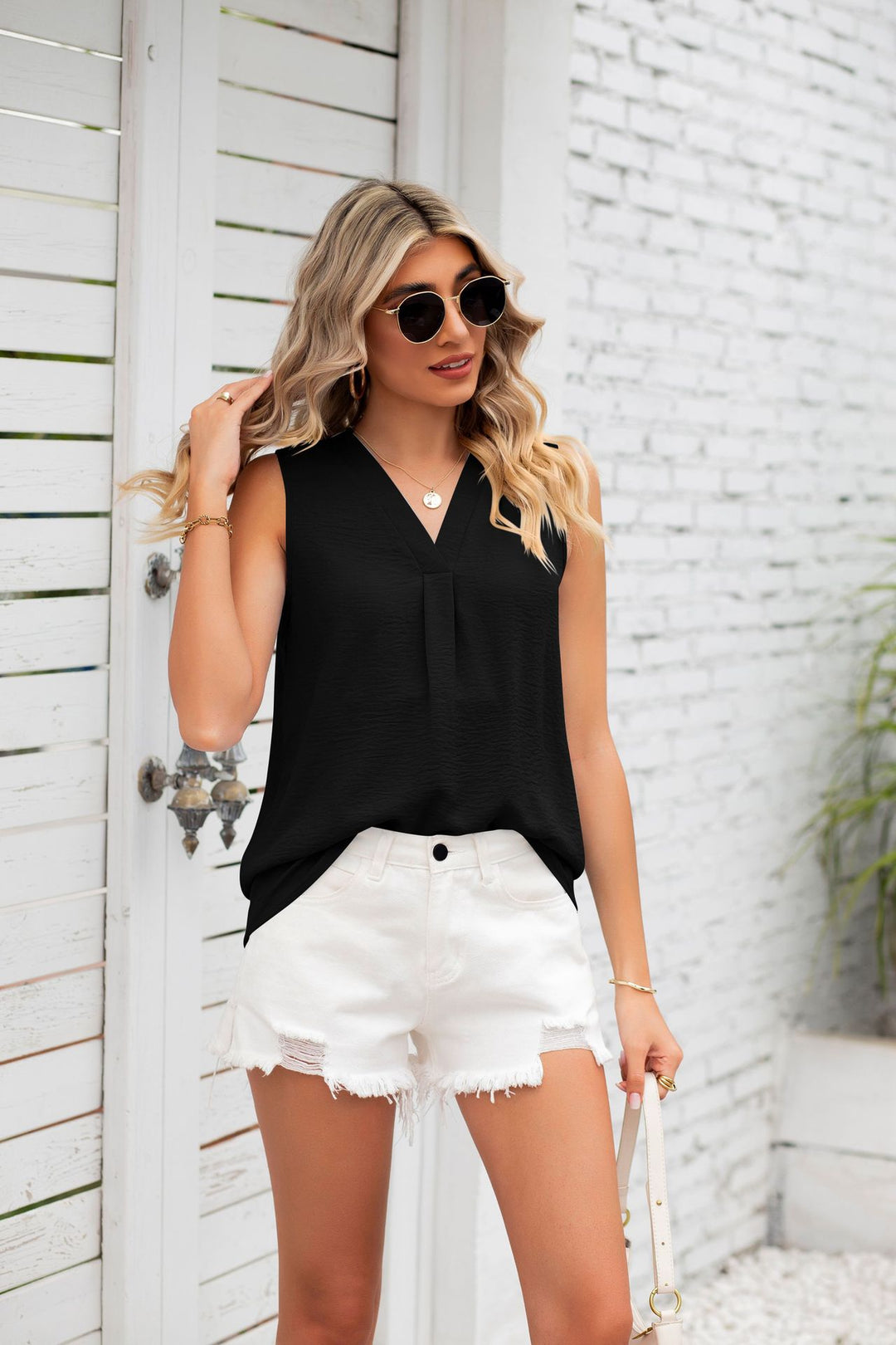 Black Sleeveless V Neck Solid Top
