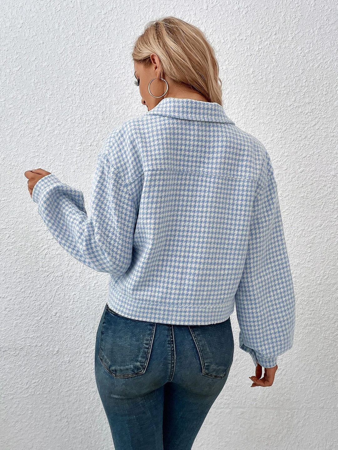 Blue Full Sleeve Double Pocket Check Jacket
