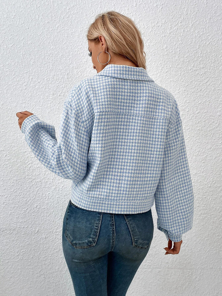 Blue Full Sleeve Double Pocket Check Jacket