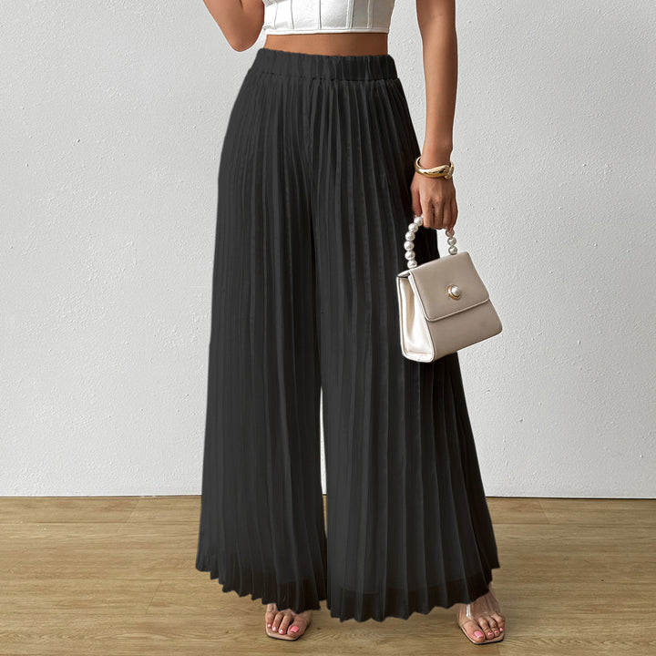 Black Solid Wide Leg Pleated Trouser