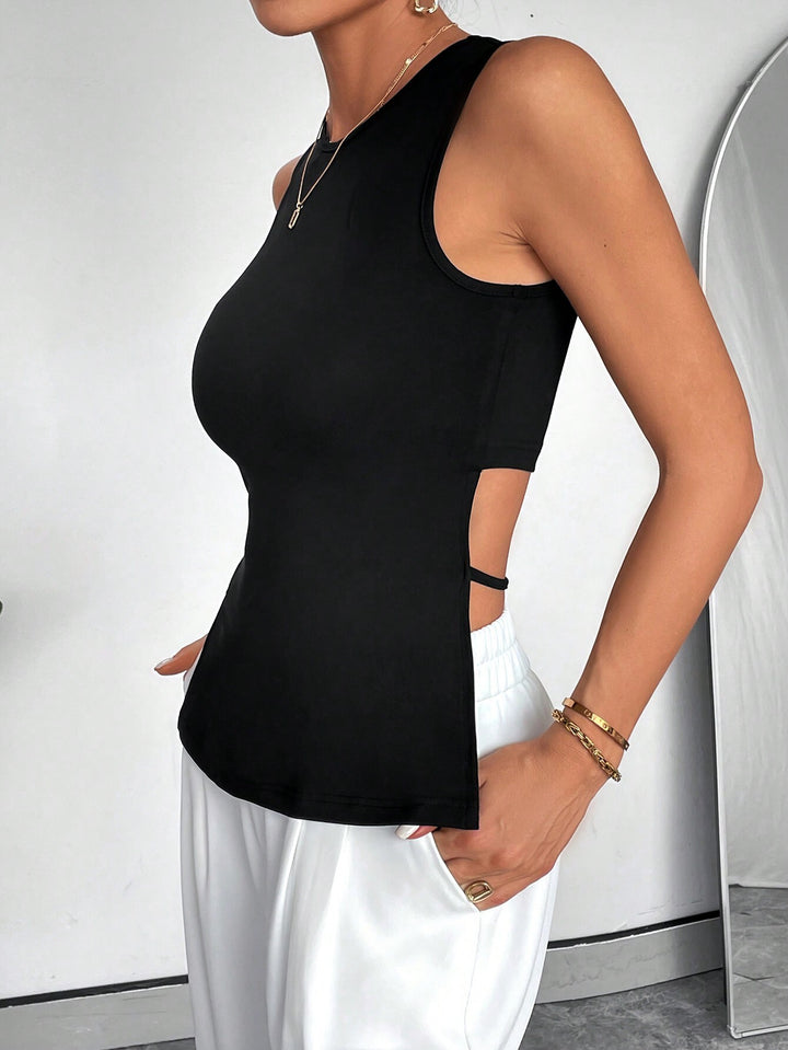 Black Sleeveless Round Neck Back Strap Top