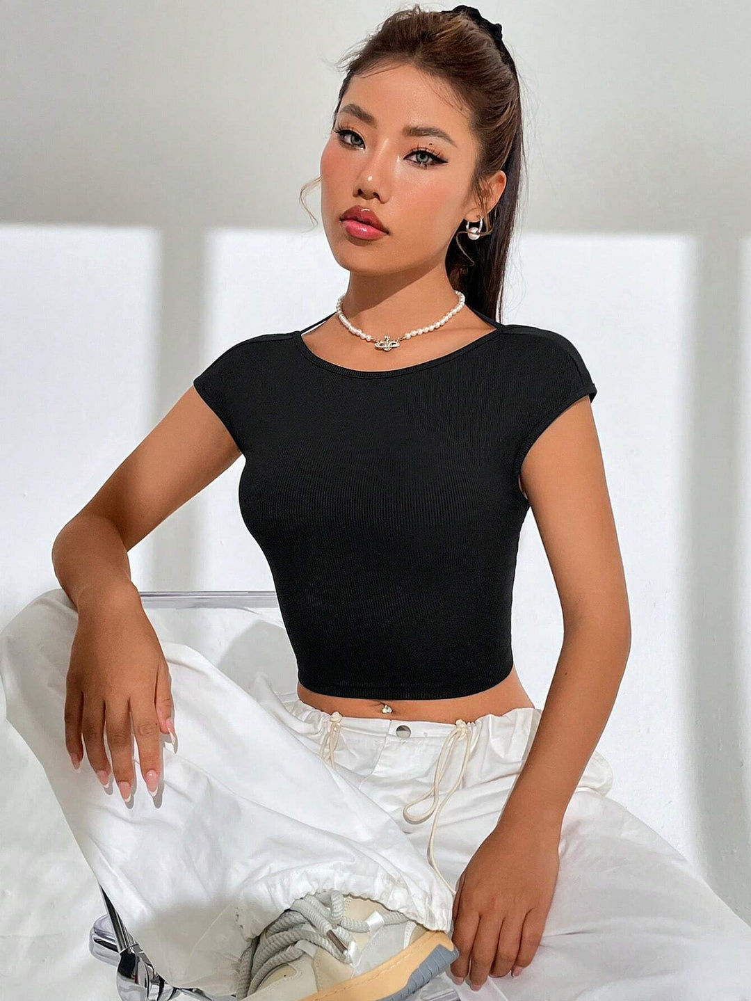 Black Cap Sleeved Backless Top