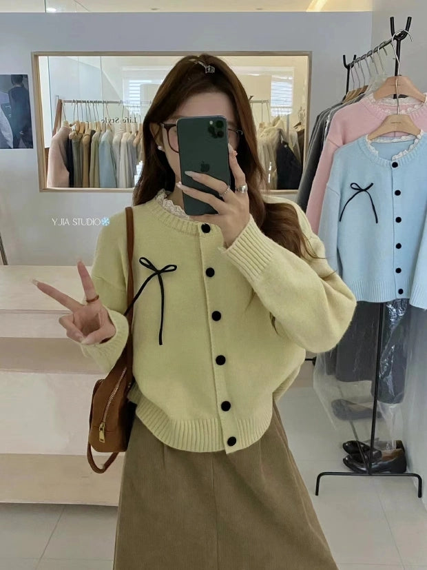 Light Green Full Sleeve Front Buttoned Lace Trim Cardigan