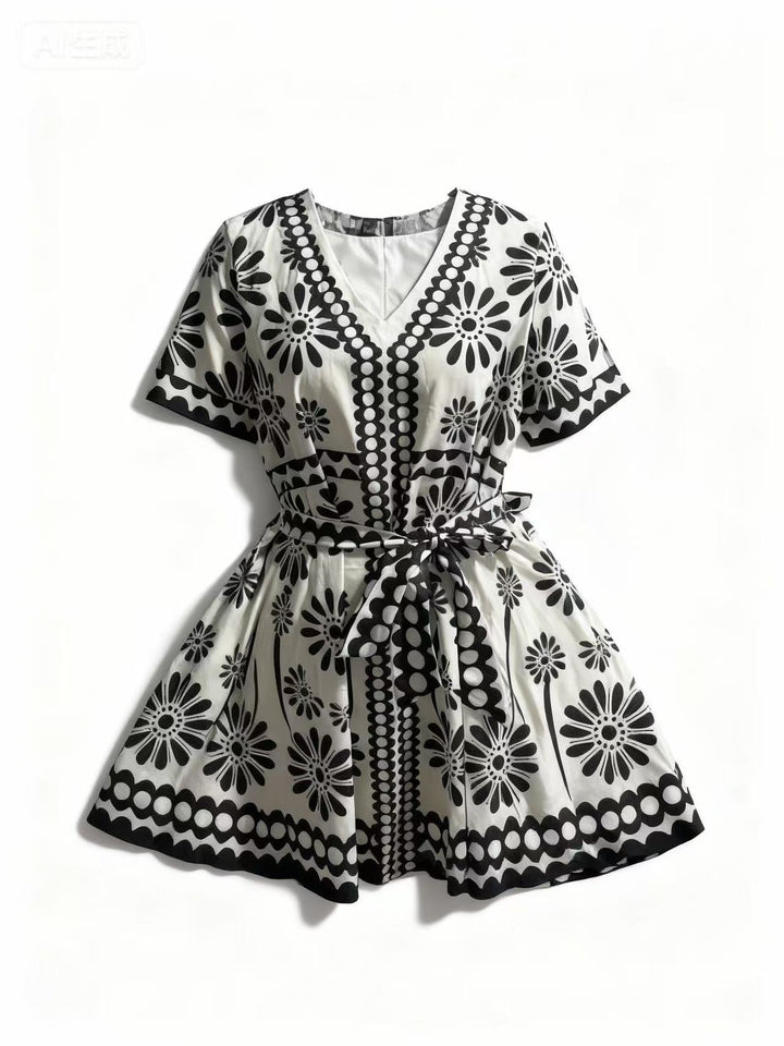 Black Short Sleeve Printed V Neck Dress