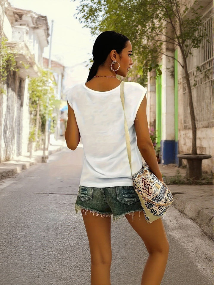 White Heart Print Graphic Tshirt