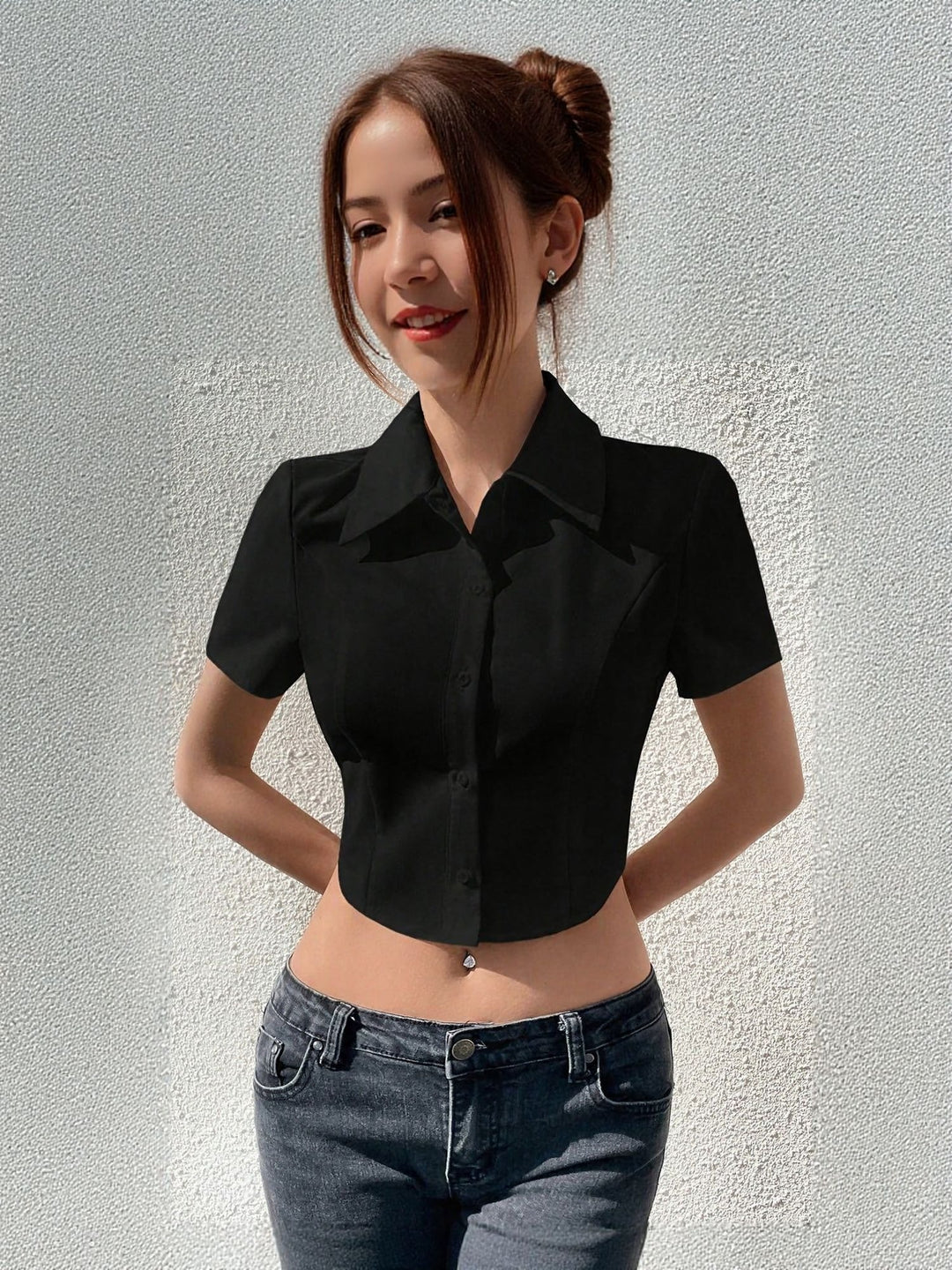 Black Fitted Cropped Shirt