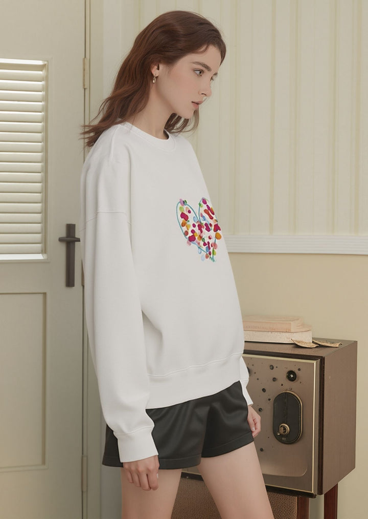 White Heart Graphic Sweatshirt