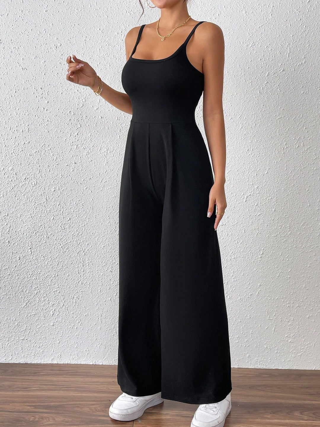 Black Shoulder Strap Back Detail Jumpsuit