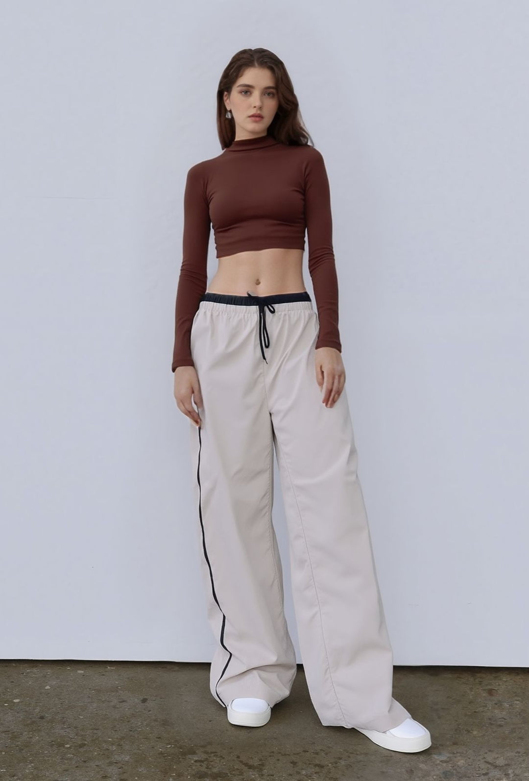 Grey Contrast Piping Sweatpant