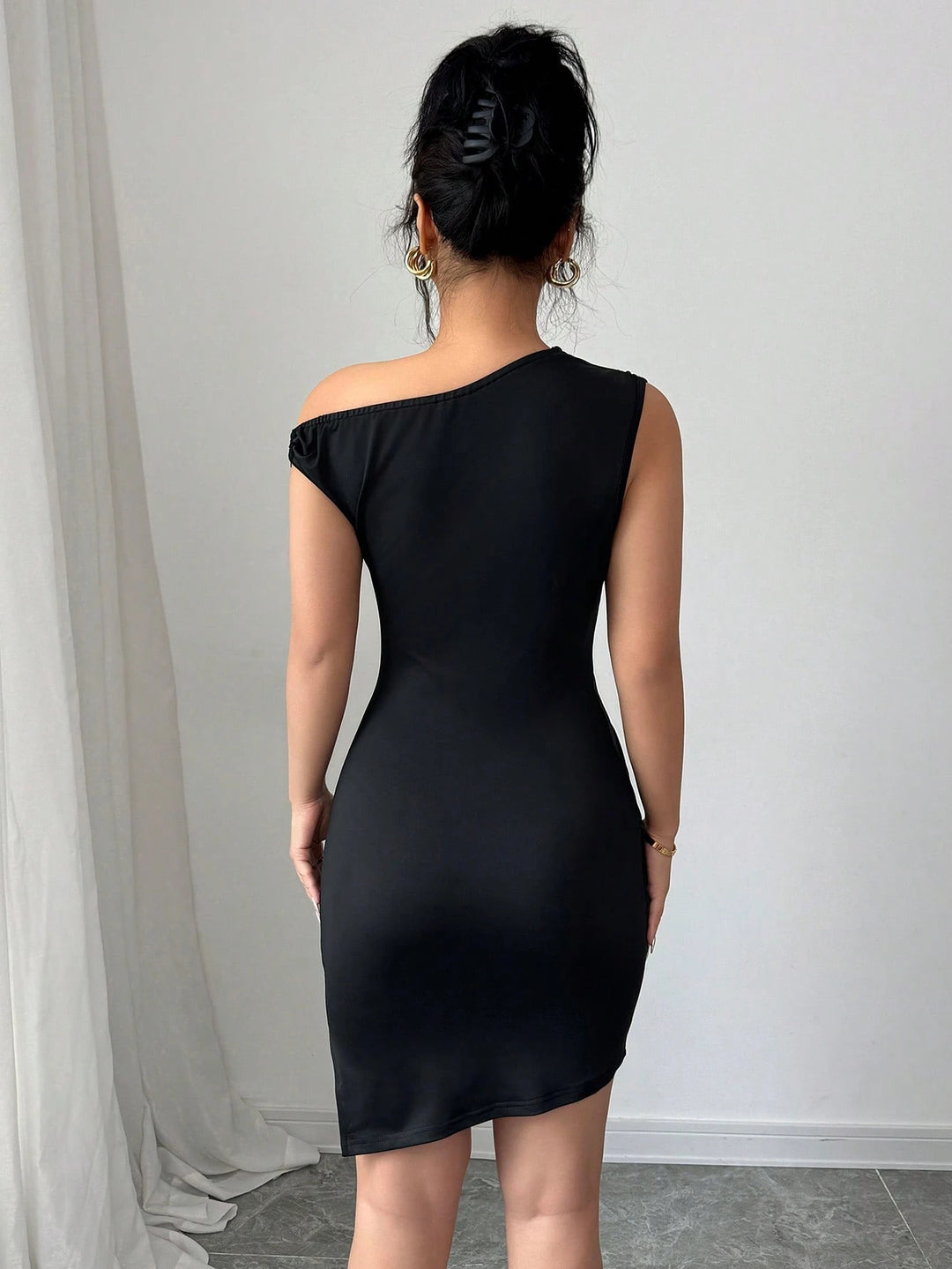 Black One Shoulder Drop Asymmetrical Dress