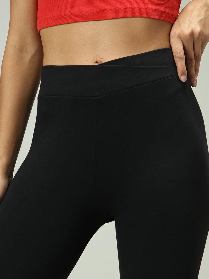 Black Criss Cross Waistband Leggings