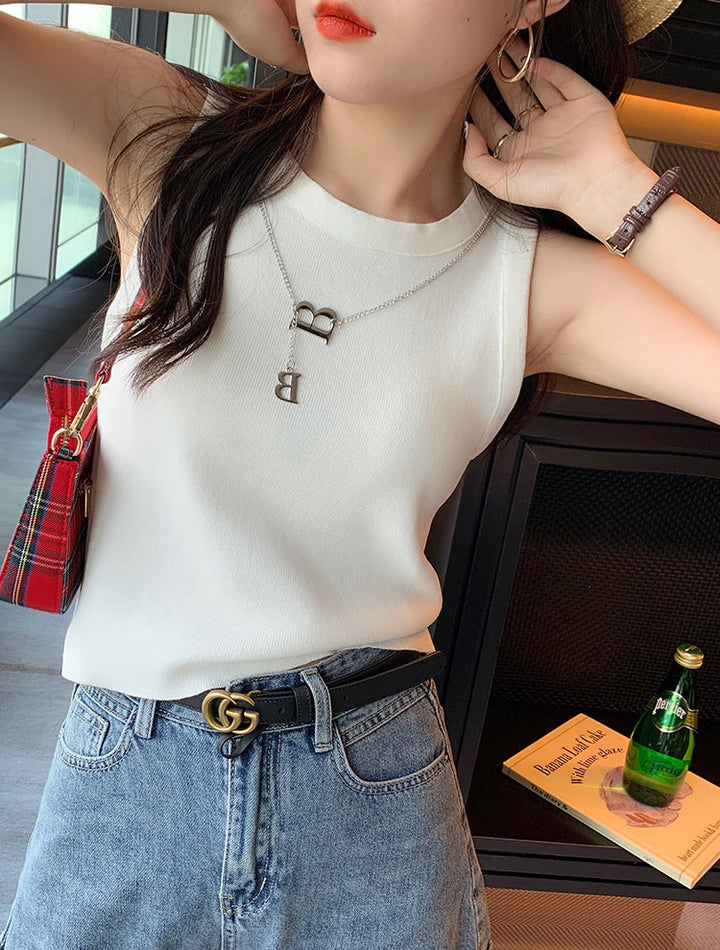 White Sleeveless Basic Tank Top