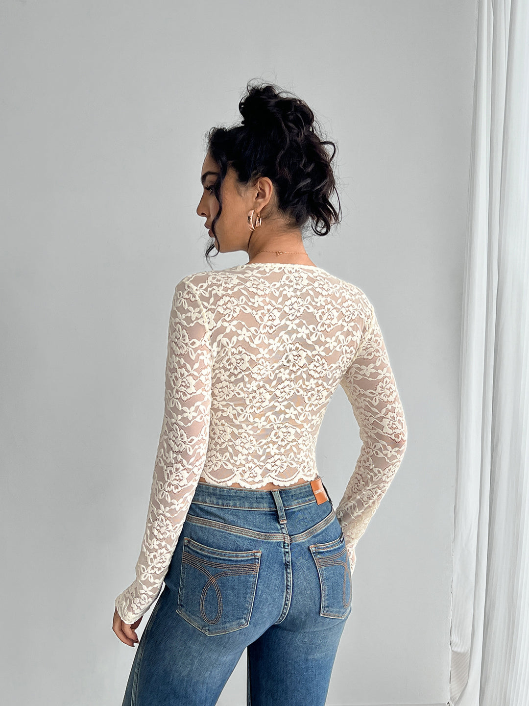 Cream Full Sleeve Scallop Hem Top