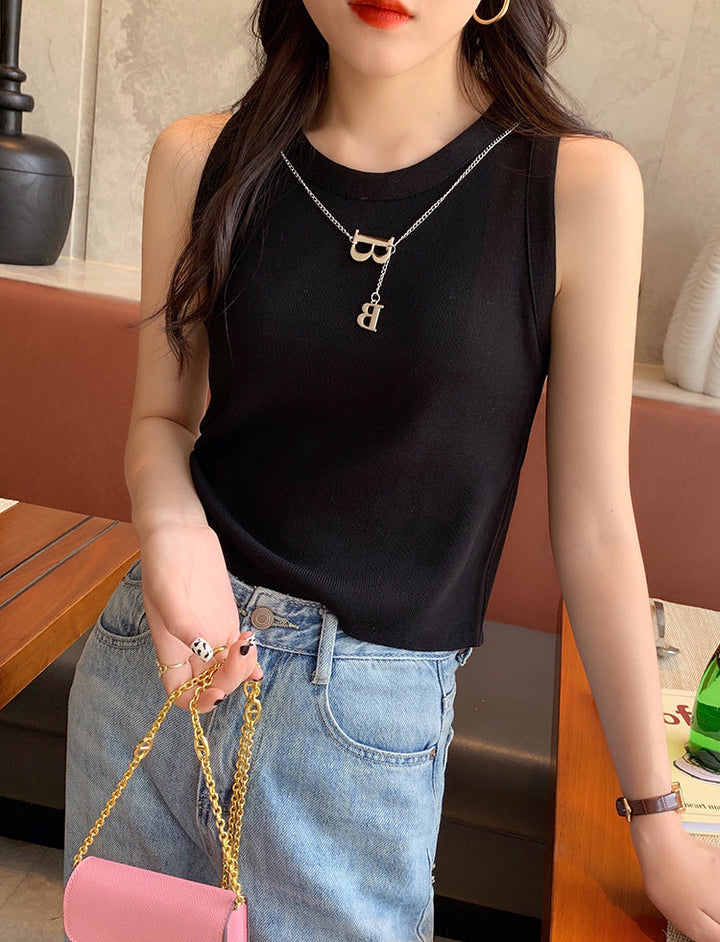 Black Sleeveless Basic Tank Top