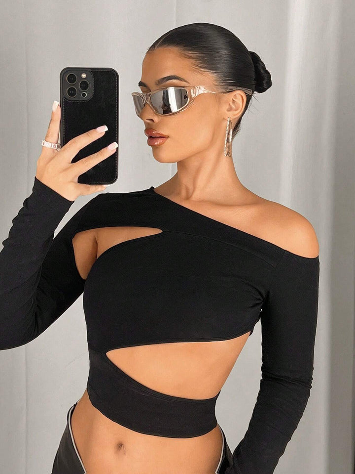 Black Off Shoulder Cut-Out Details Top