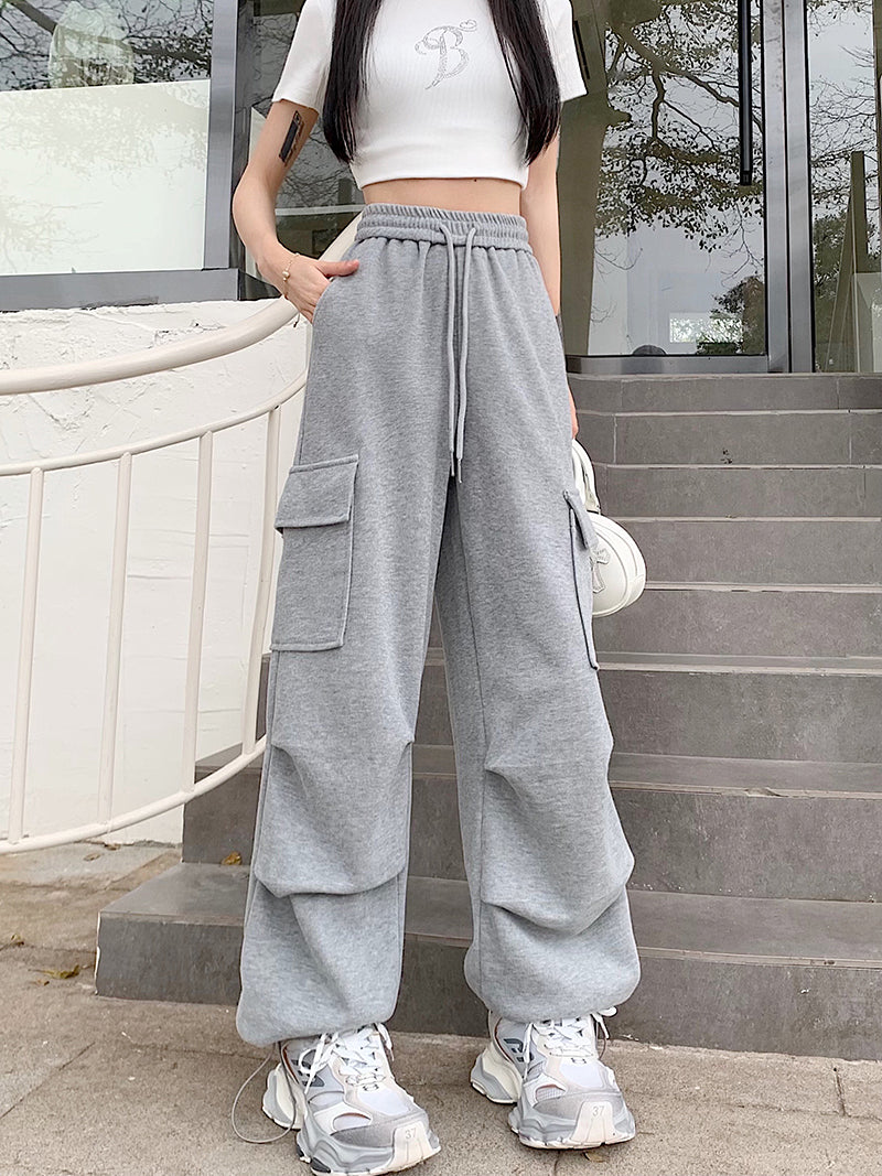 Grey Solid Pin Tucked Sweatpants