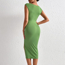 Green Short Sleevecut-Out Detail