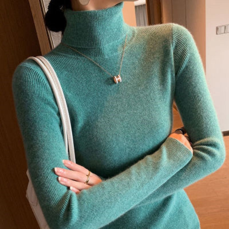 Green Turtle Neck Flat Knit Top