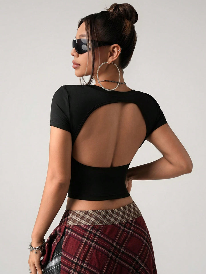 Black Scoop Neck Short Sleeve Top