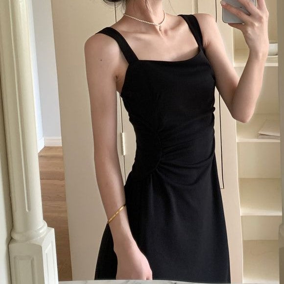 Black Side Ruching Maxi Dress