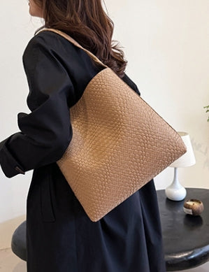 Brown Minimalist Daily Bag