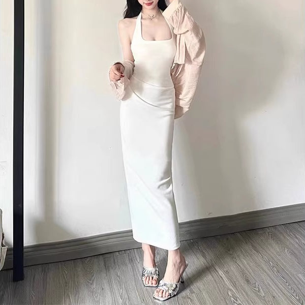 White Solid Fitted Halter Neck Dress