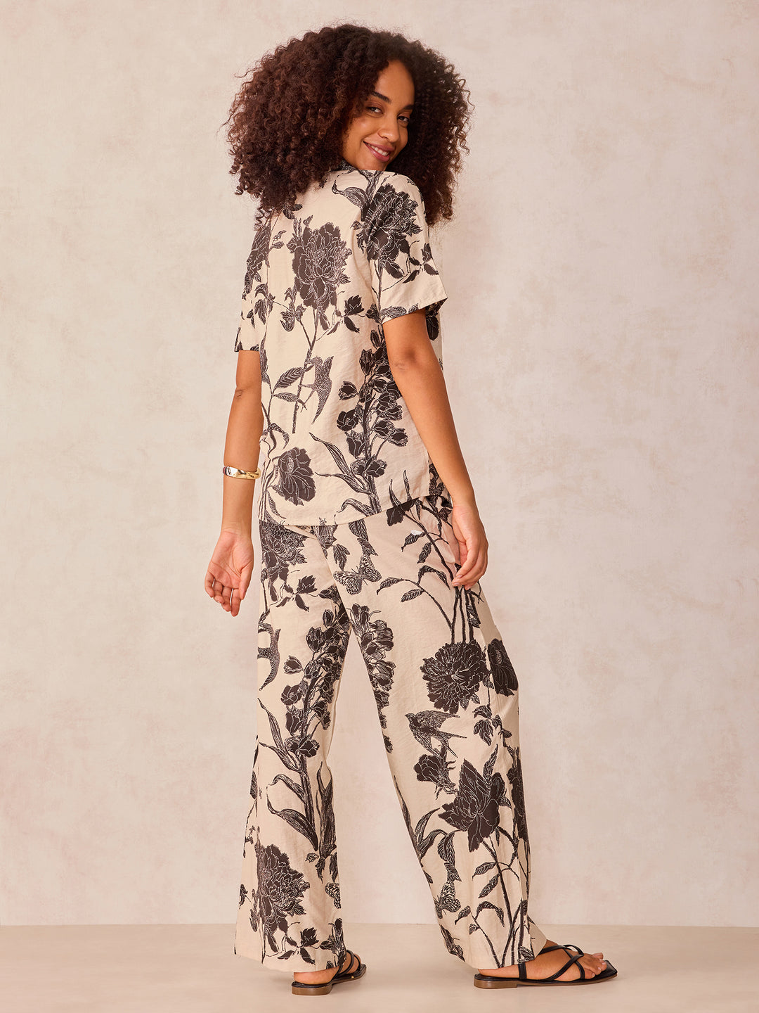Off White Floral Printed Top And Pants Co Ord Set