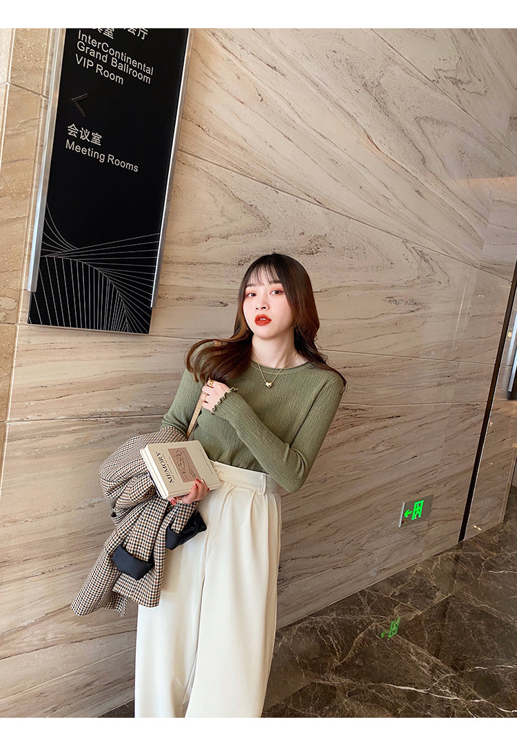 Olive Full Sleeve Scallop Hem Mock Neck Fitted Top