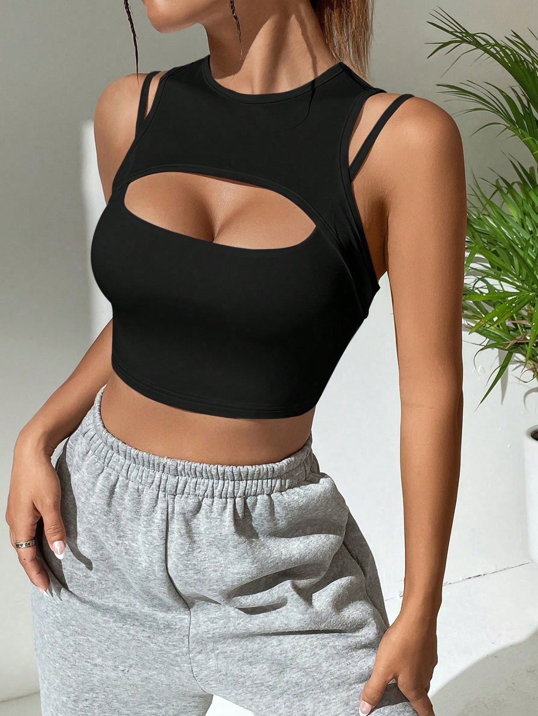 Black Sleeveless Front Detail Top