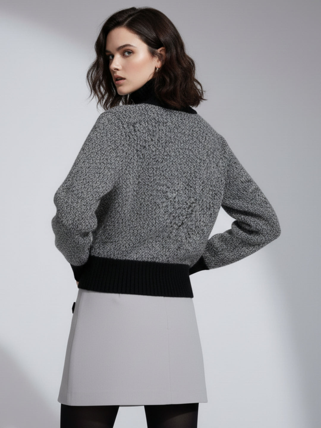 Grey Full Sleeve Contrast Collar Sweater