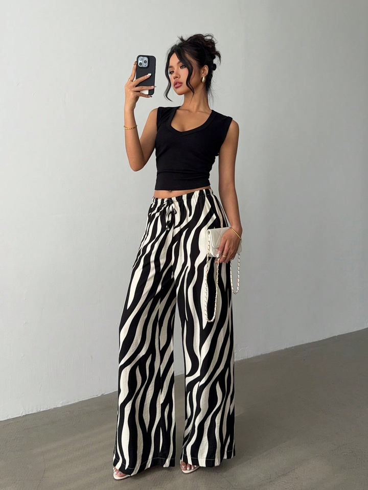 Black Printed Wide Leg Trouser
