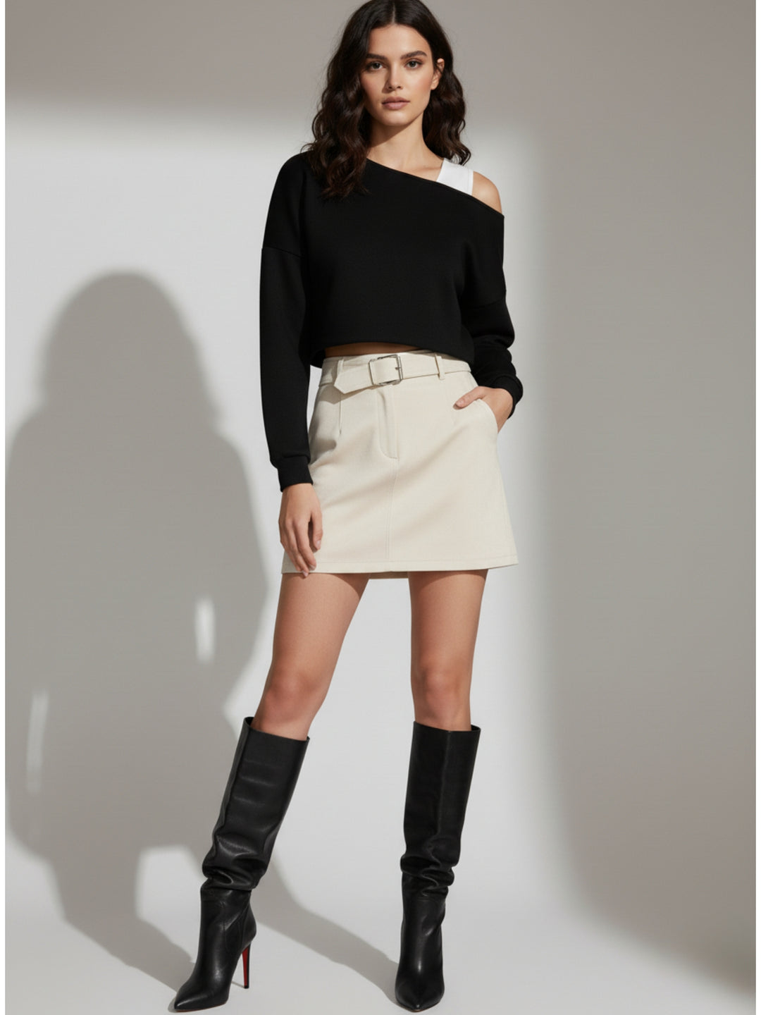 Black One shoulder crop sweatshirt