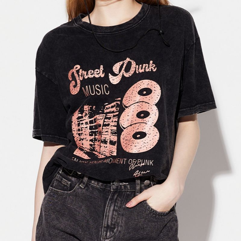 Black Chest Print Graphic Tshirt