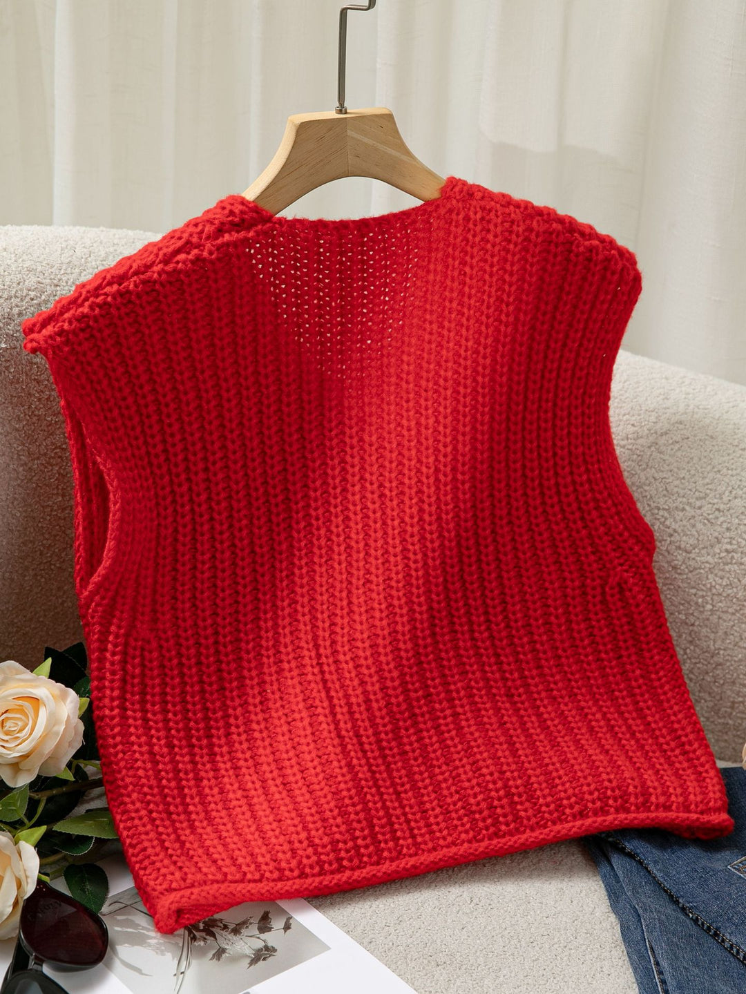 Red Sleeveless Solid  Cardigan