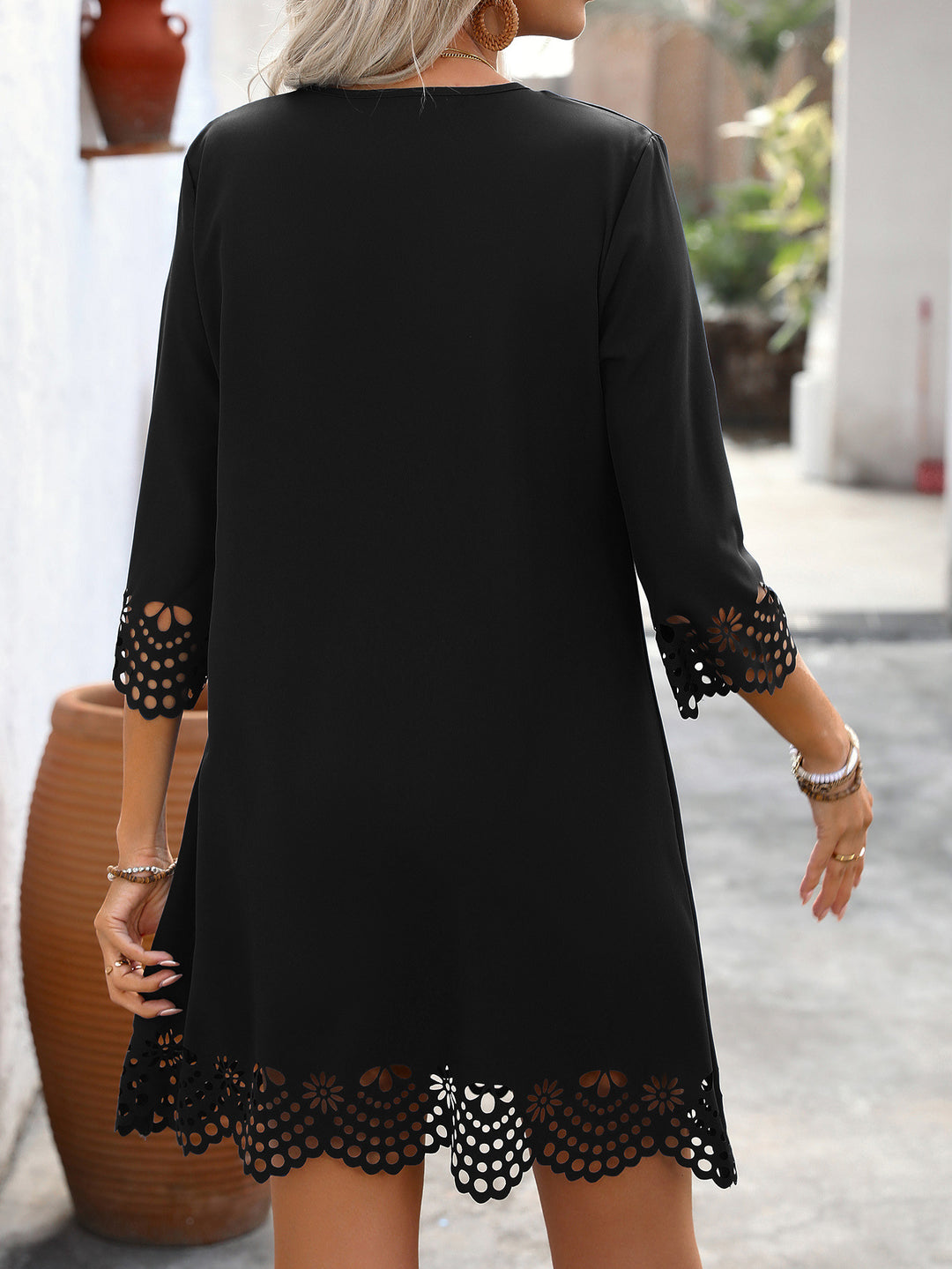 Black Scallop Neck Detailing Dress