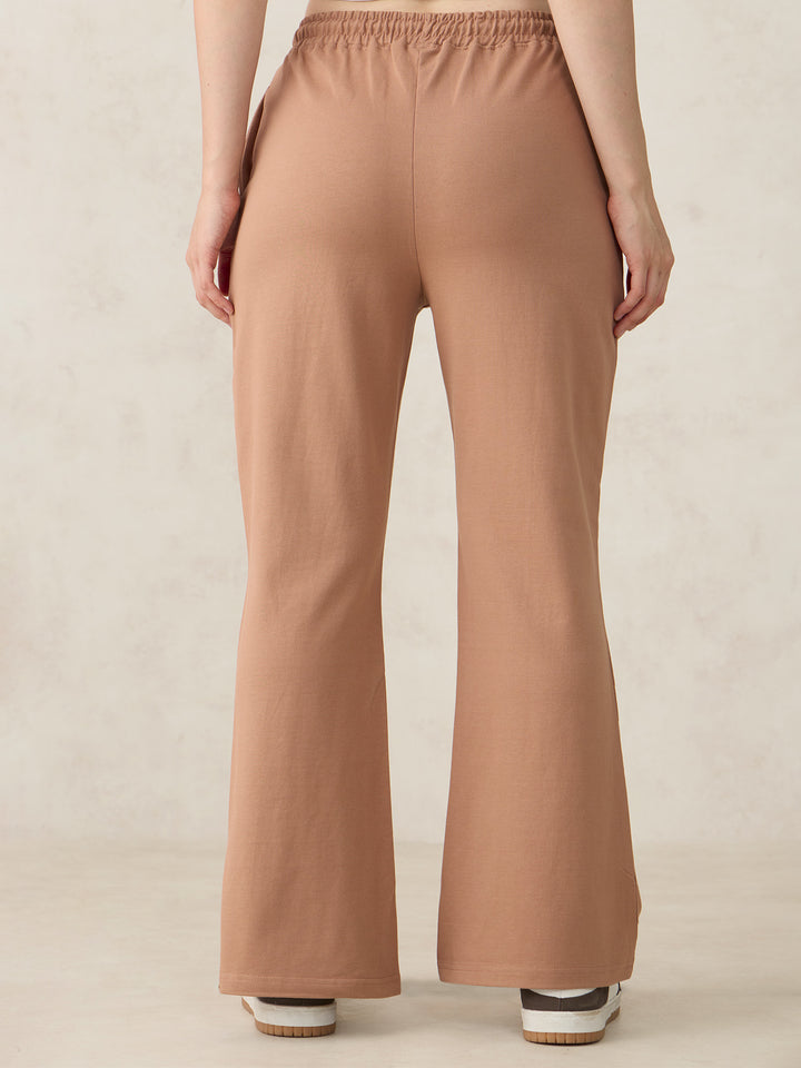 Brown Basic Solid Flared Sweatpants