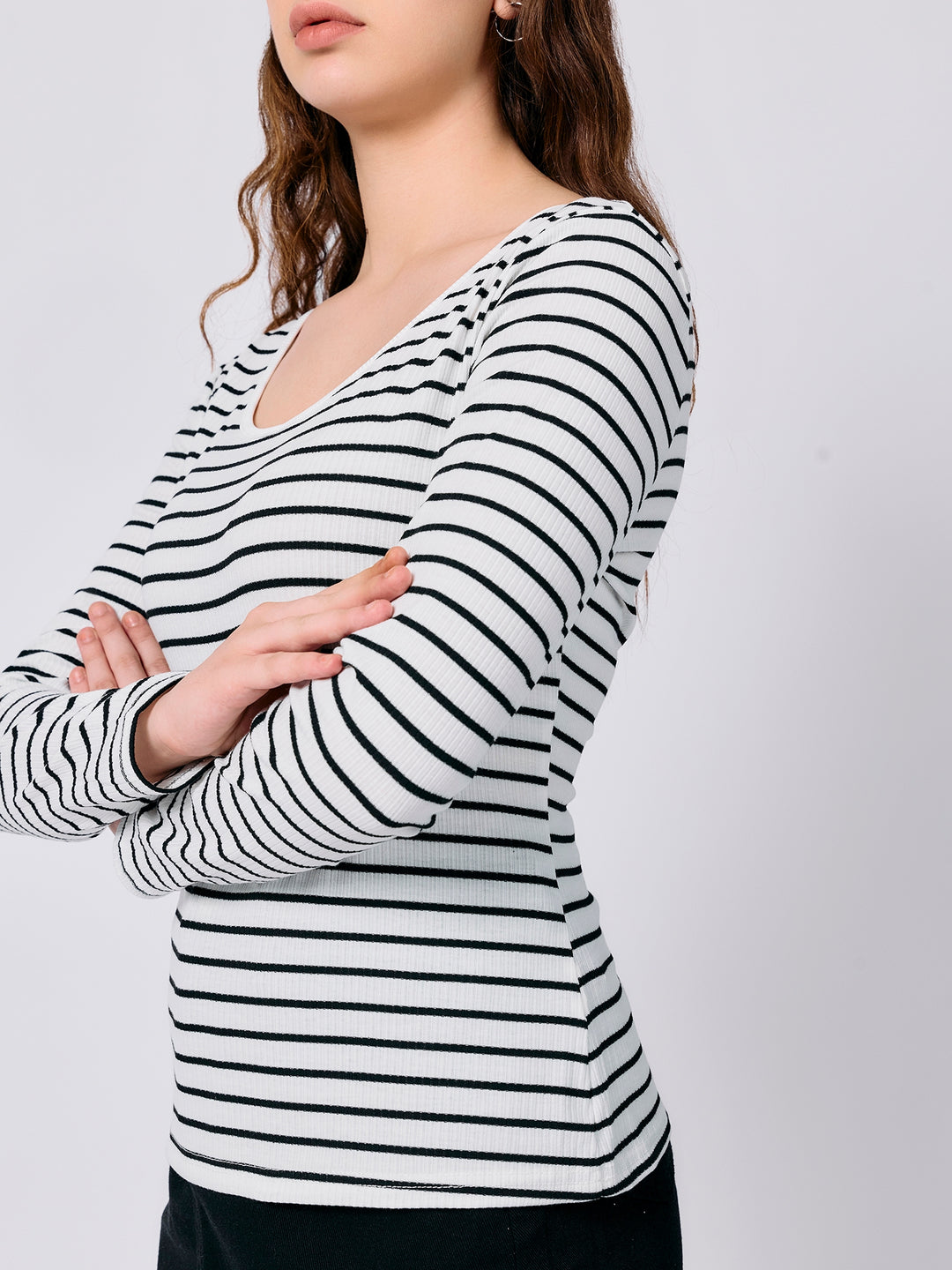 White U Neck Stripe Tshirt