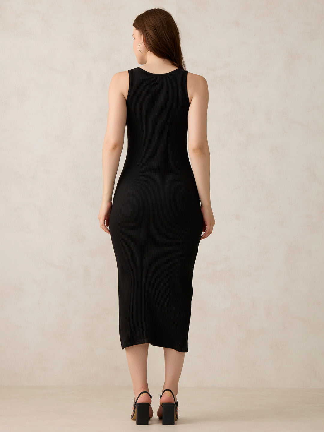 Black Solid Slitted Bodycon Dress
