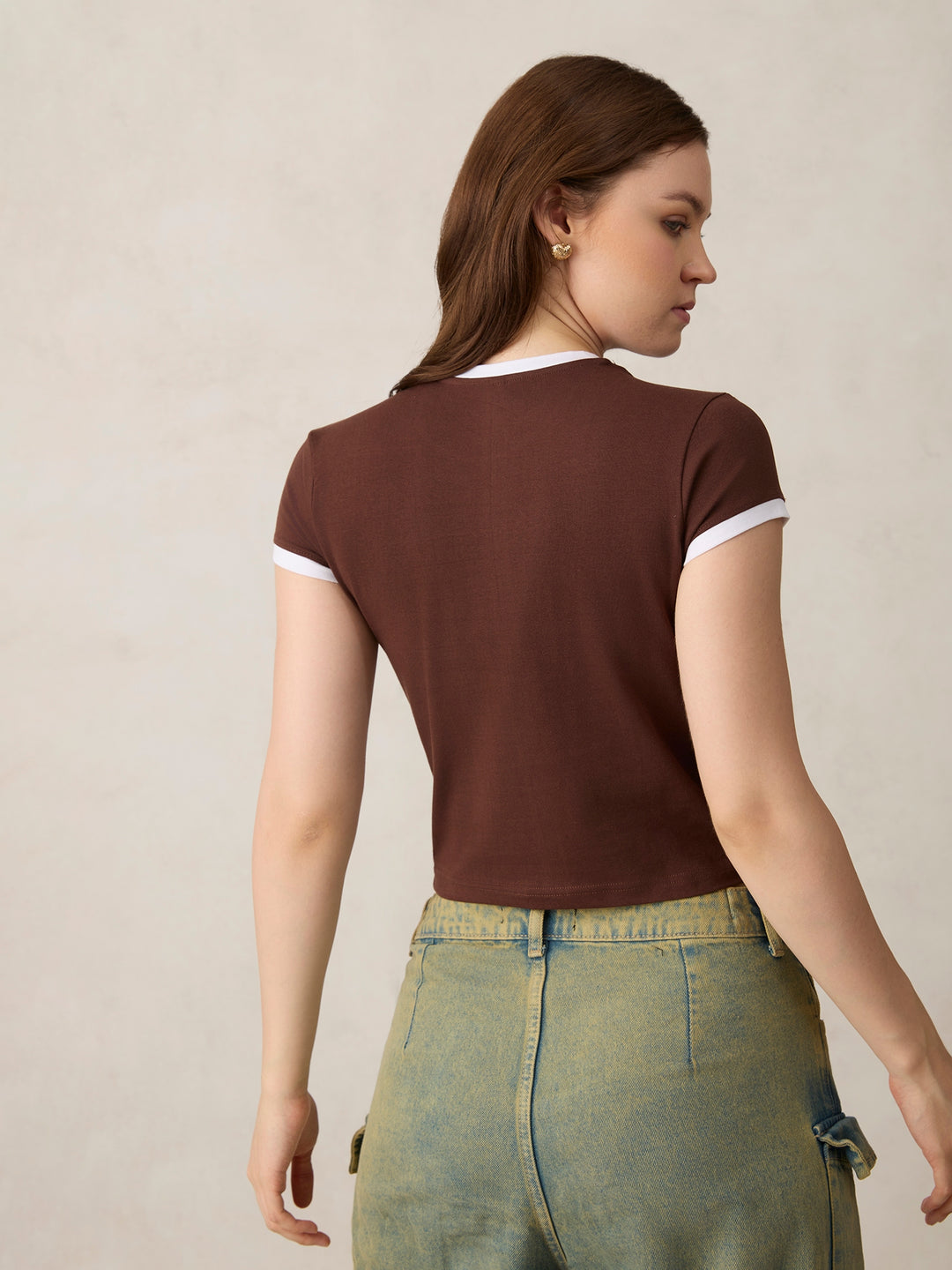Brown Graphic Cropped T-Shirt