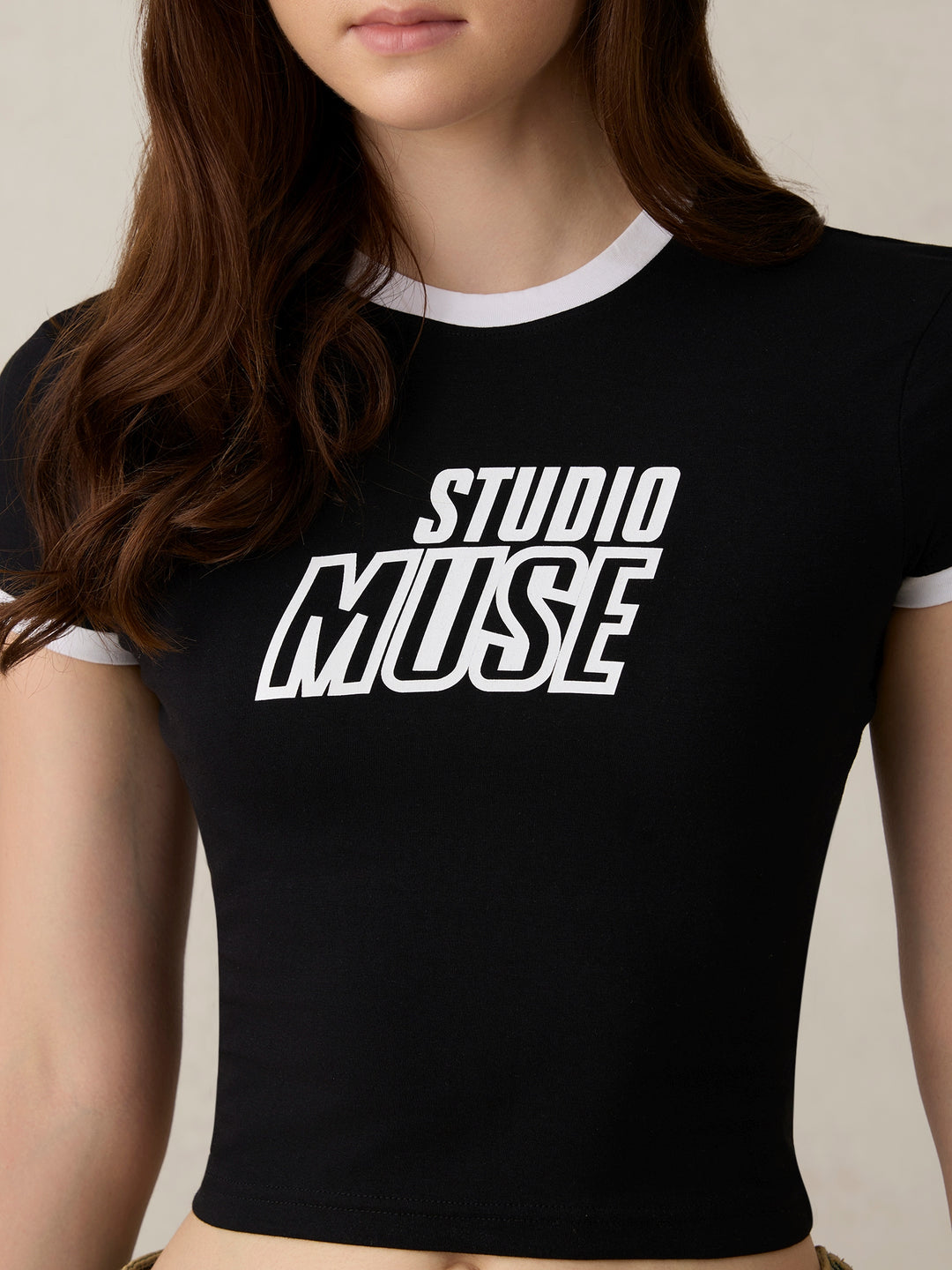 Black Graphic Cropped T-Shirt