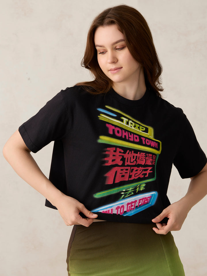 Black Graphic Cropped T-Shirt