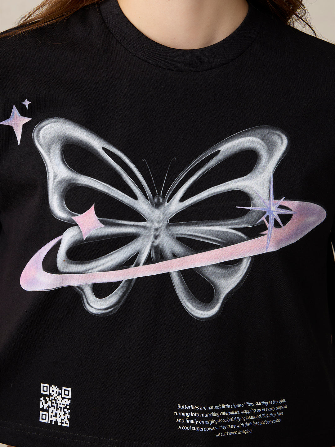 Black Cropped Graphic Tshirt